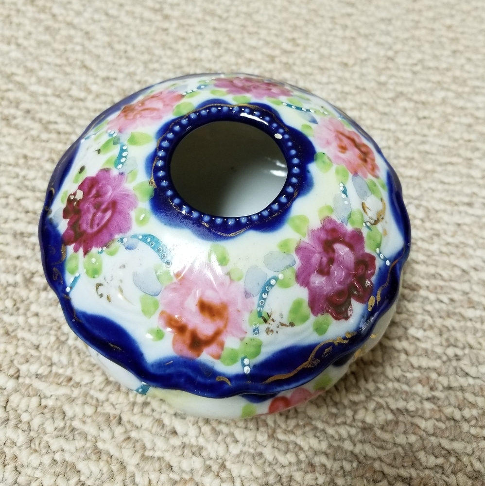 Ceramics pottery